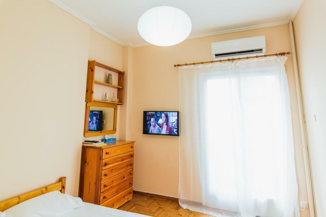 Vip Greece Petros Apartamento Atenas Exterior foto