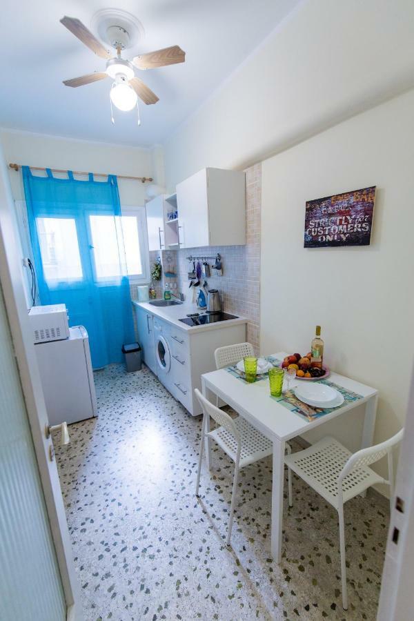 Vip Greece Petros Apartamento Atenas Exterior foto