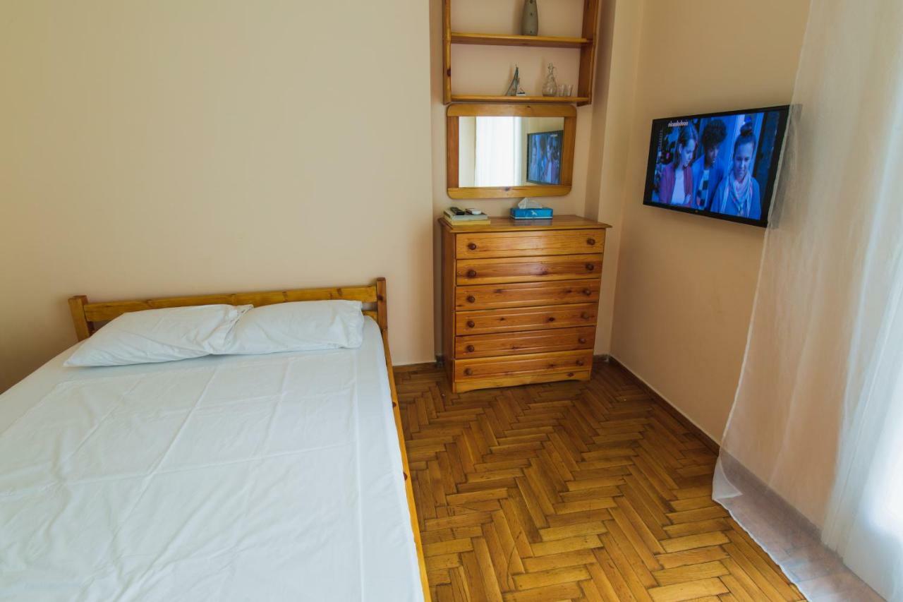 Vip Greece Petros Apartamento Atenas Exterior foto