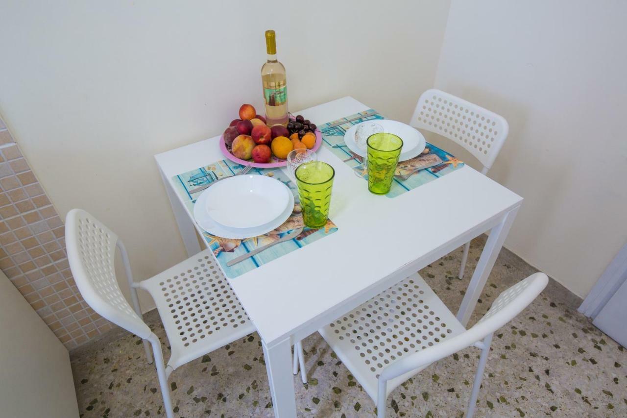 Vip Greece Petros Apartamento Atenas Exterior foto